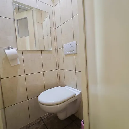 Wojcik Provans شقة